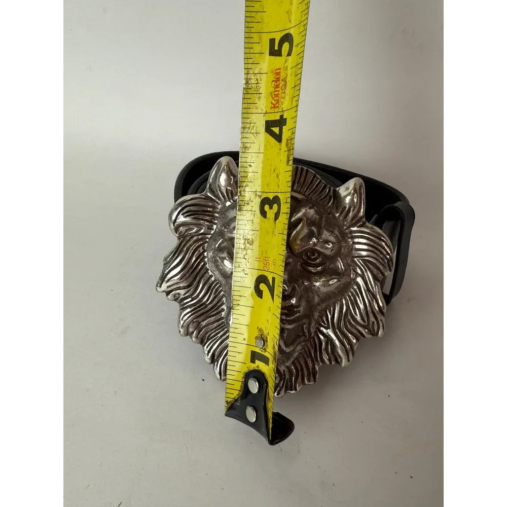 Levis Mens Black Leather Belt Silver Lion Head Trophy Buckle Size 30-32 Small